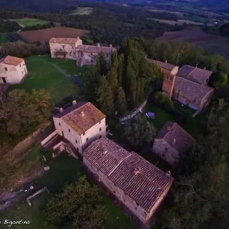 Schulhaus By Interhome Feriehus Montecatini Val di Cecina